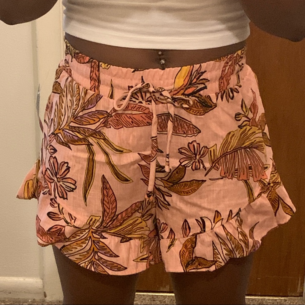 Floral Printed Flowy Shorts